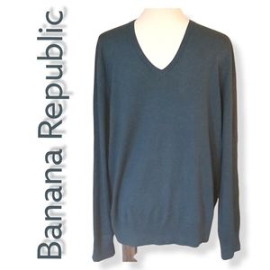 NWOT Banana Republic Luxury Blend Sweater